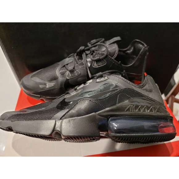 Men's Nike Air Max Infinity 2 Triple Black Trainer-Size 10.5 -Brand New With Box - Picture 2 of 16